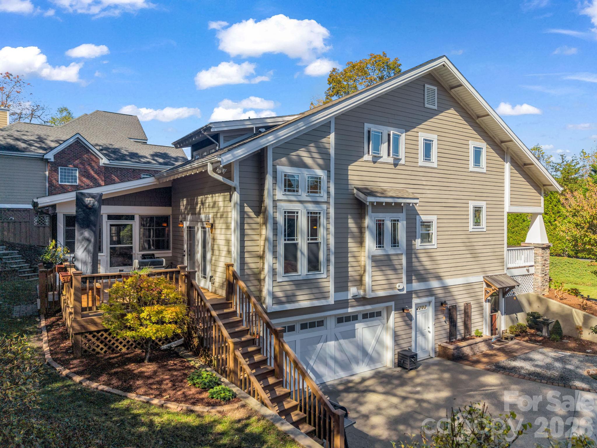 376 Scarlet Tanager Court