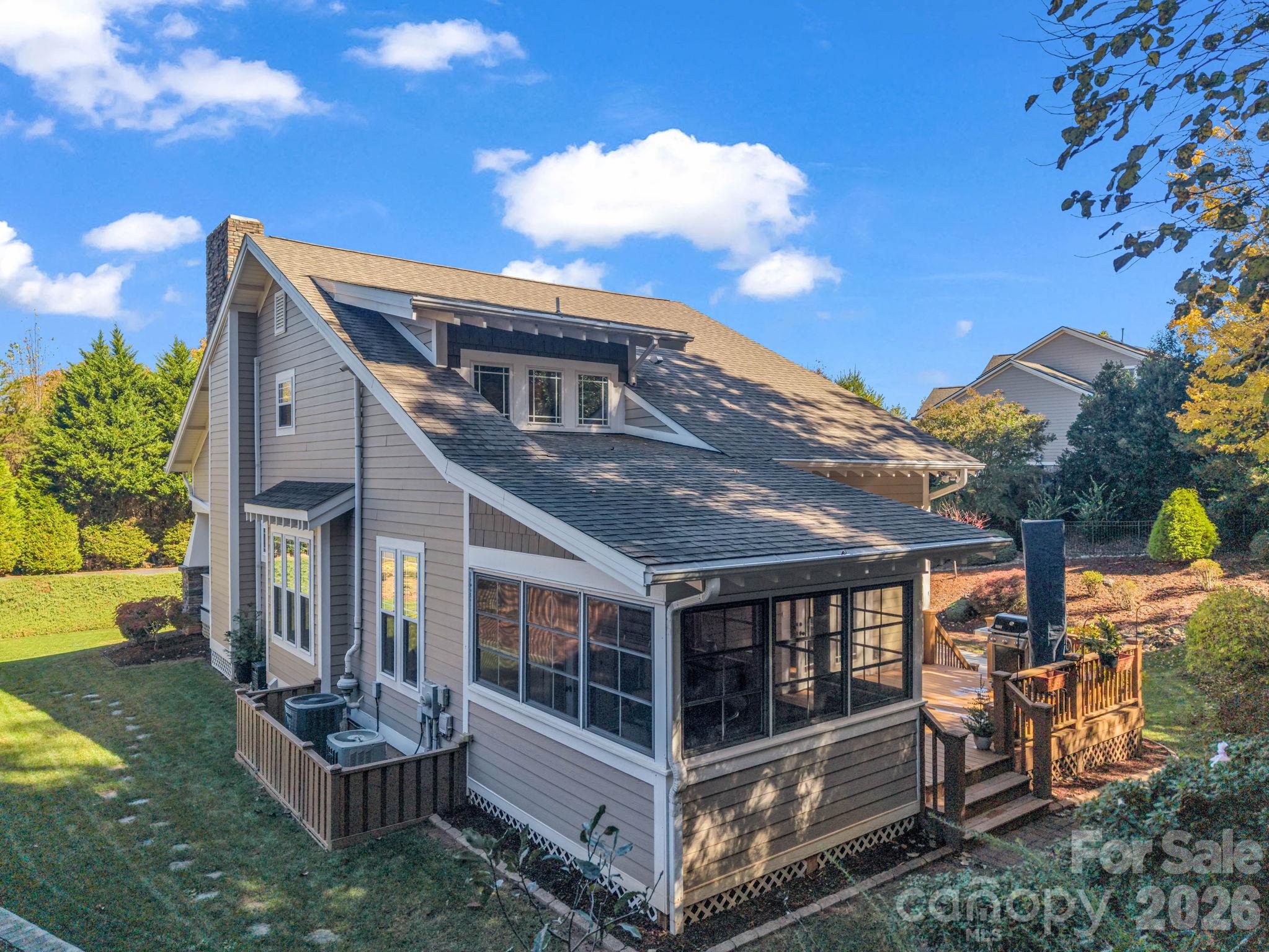 376 Scarlet Tanager Court