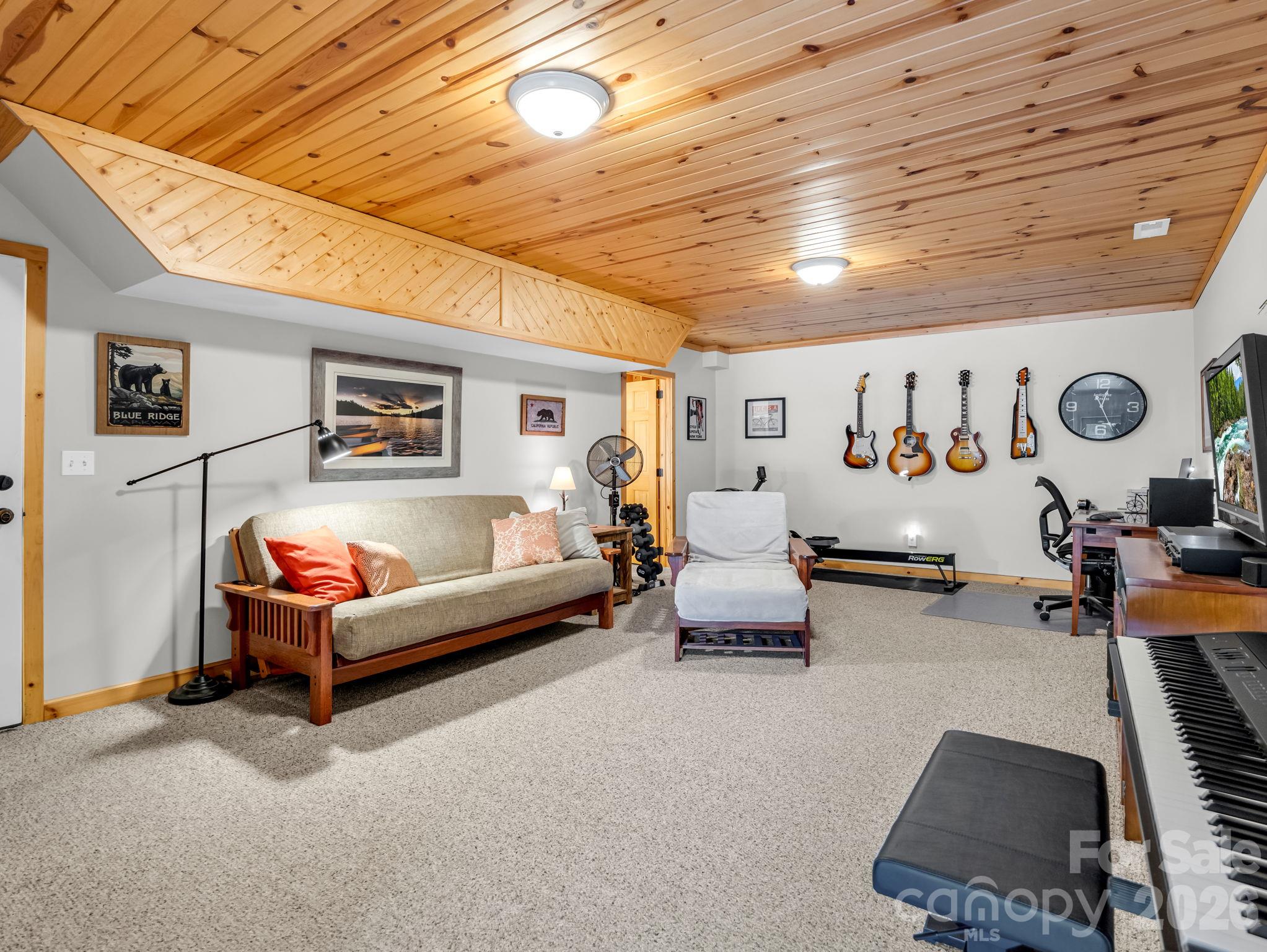 376 Scarlet Tanager Court