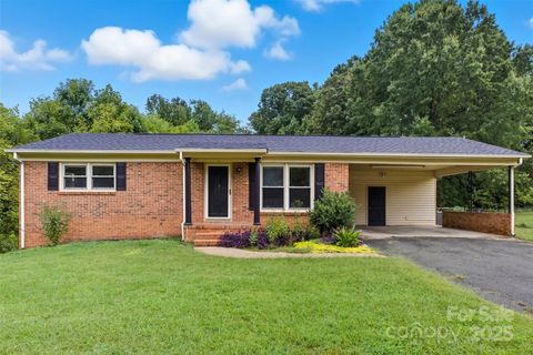 106 Fairway Drive Belmont NC 28012