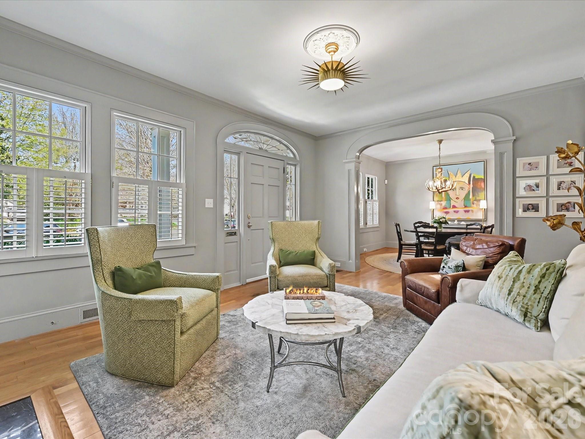 2131 Dilworth Road E