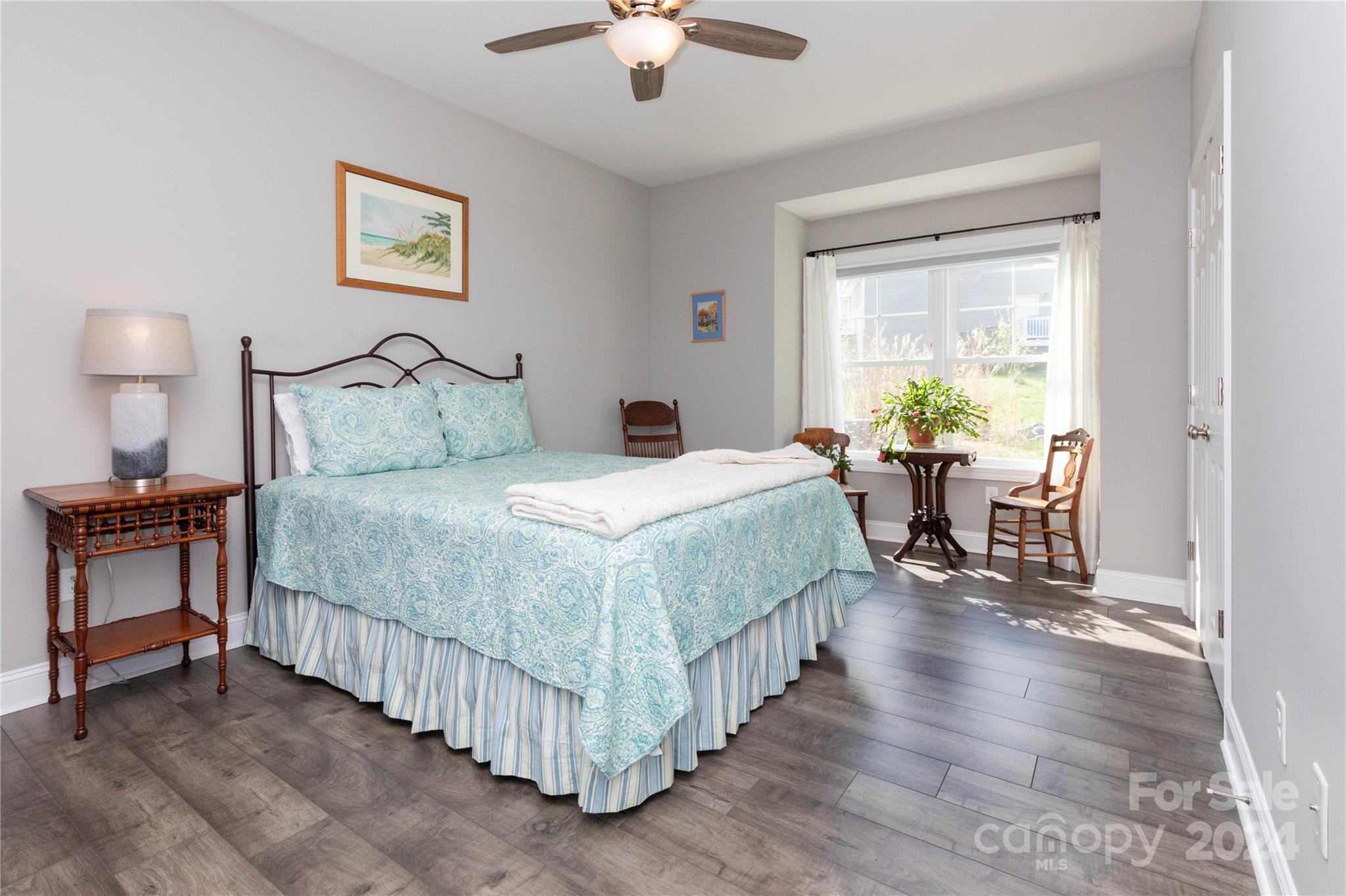 Amber Knolls - Residential