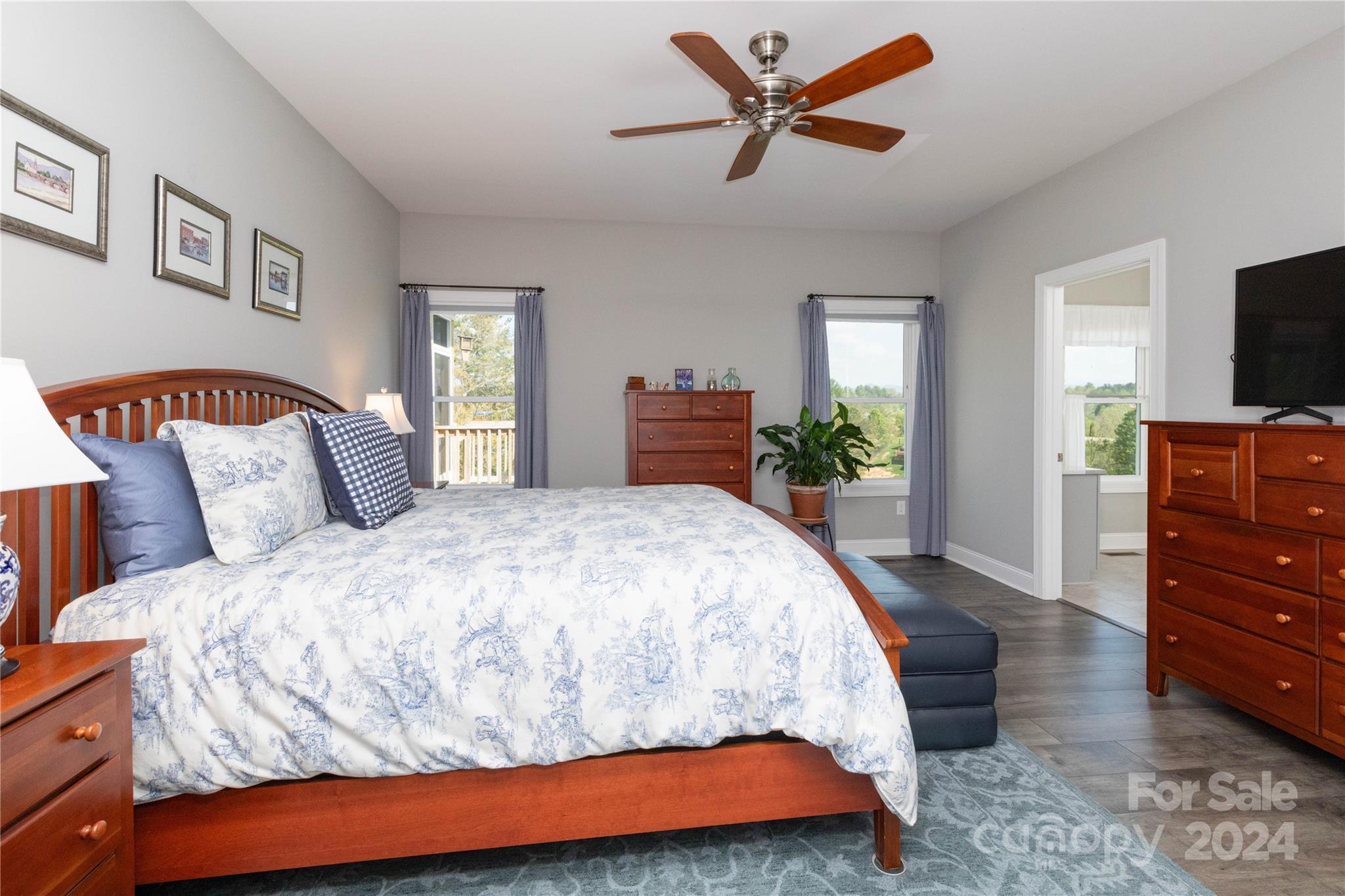 Amber Knolls - Residential