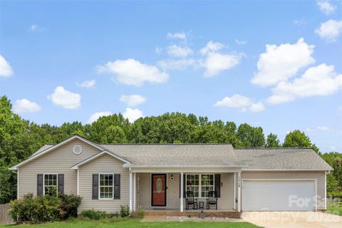 Photo of 118 Alexandra Drive, Shelby, NC 28150 (MLS # 4399841)
