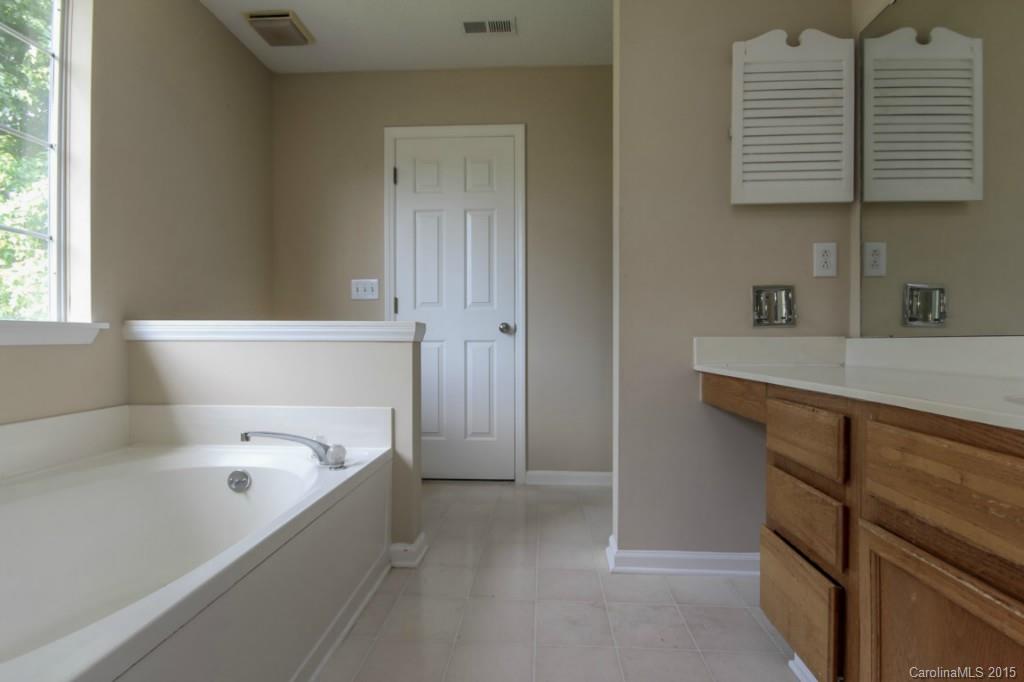 Harris Pointe - Residential