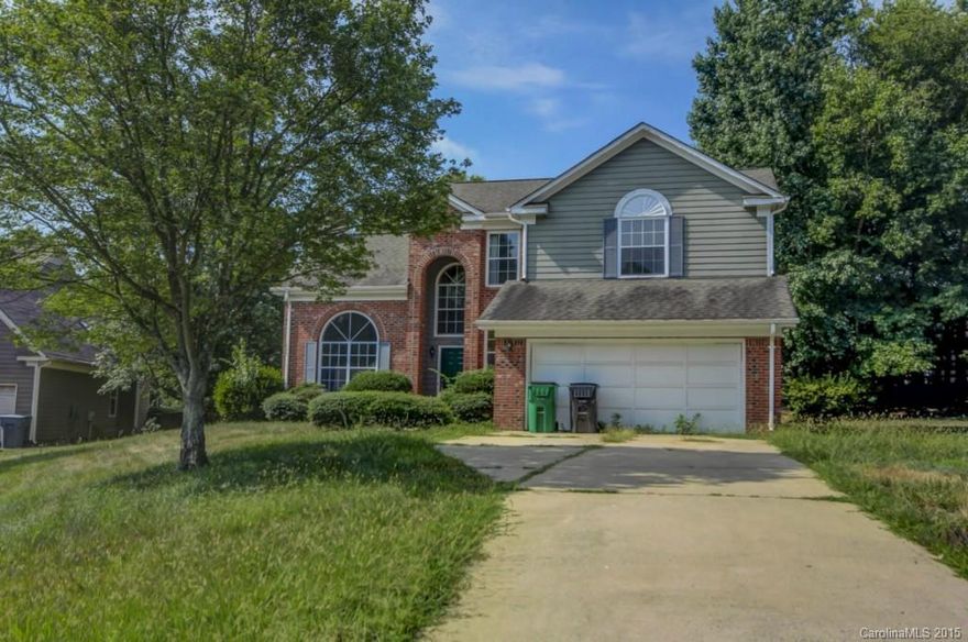 A lovely cul-de-sac home conveniently located by Northlake Mall, the University, I-85 and I-77. New carpet and paint, 12-foot high ceilings in living room with fireplace, garden tub and oversized shower in master. Spacious two-car garage and long driveway means ample storage space and parking area. Large backyard great for gatherings and grilling. All in an established community.