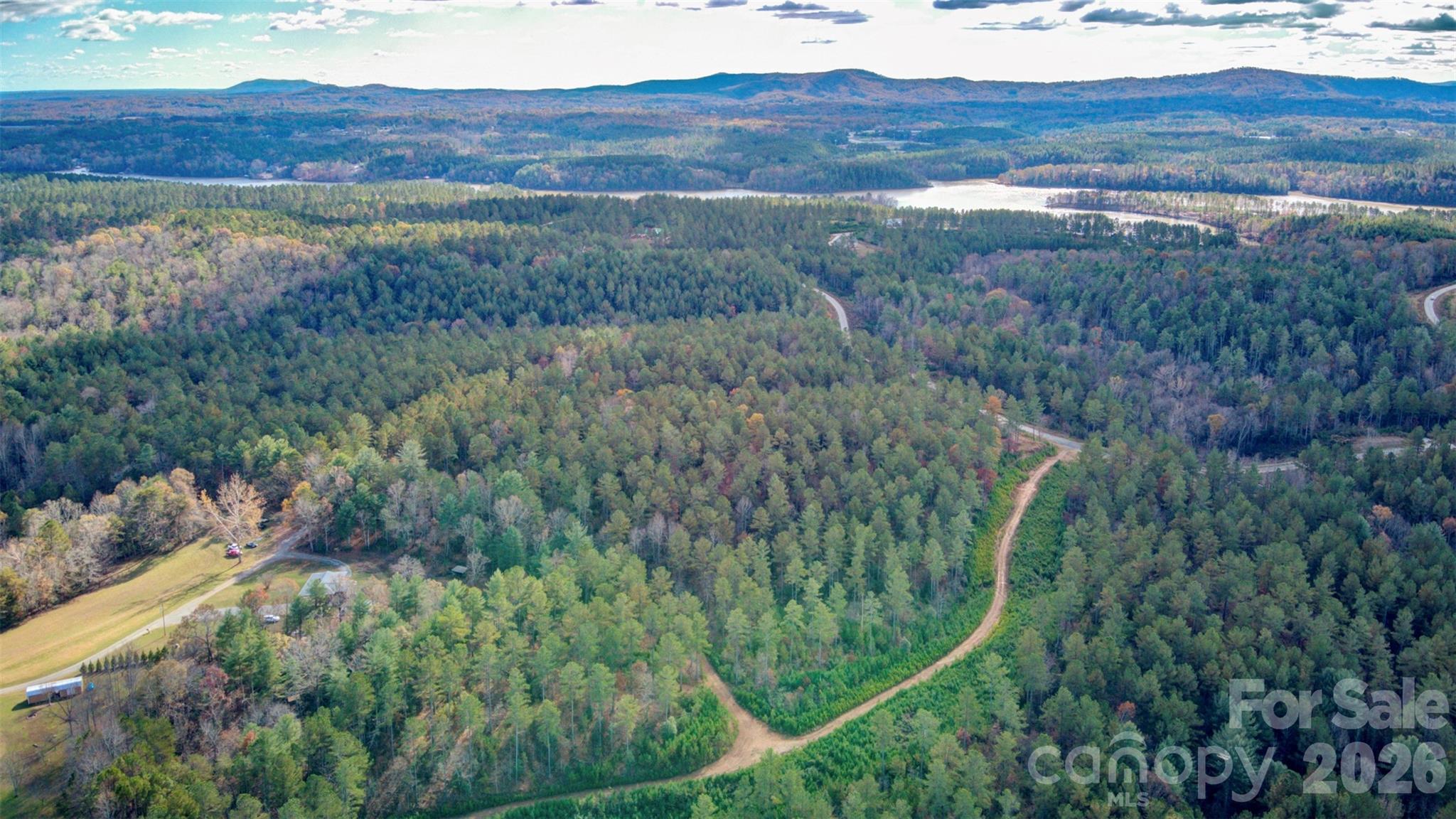 The Waterfront Club - Land