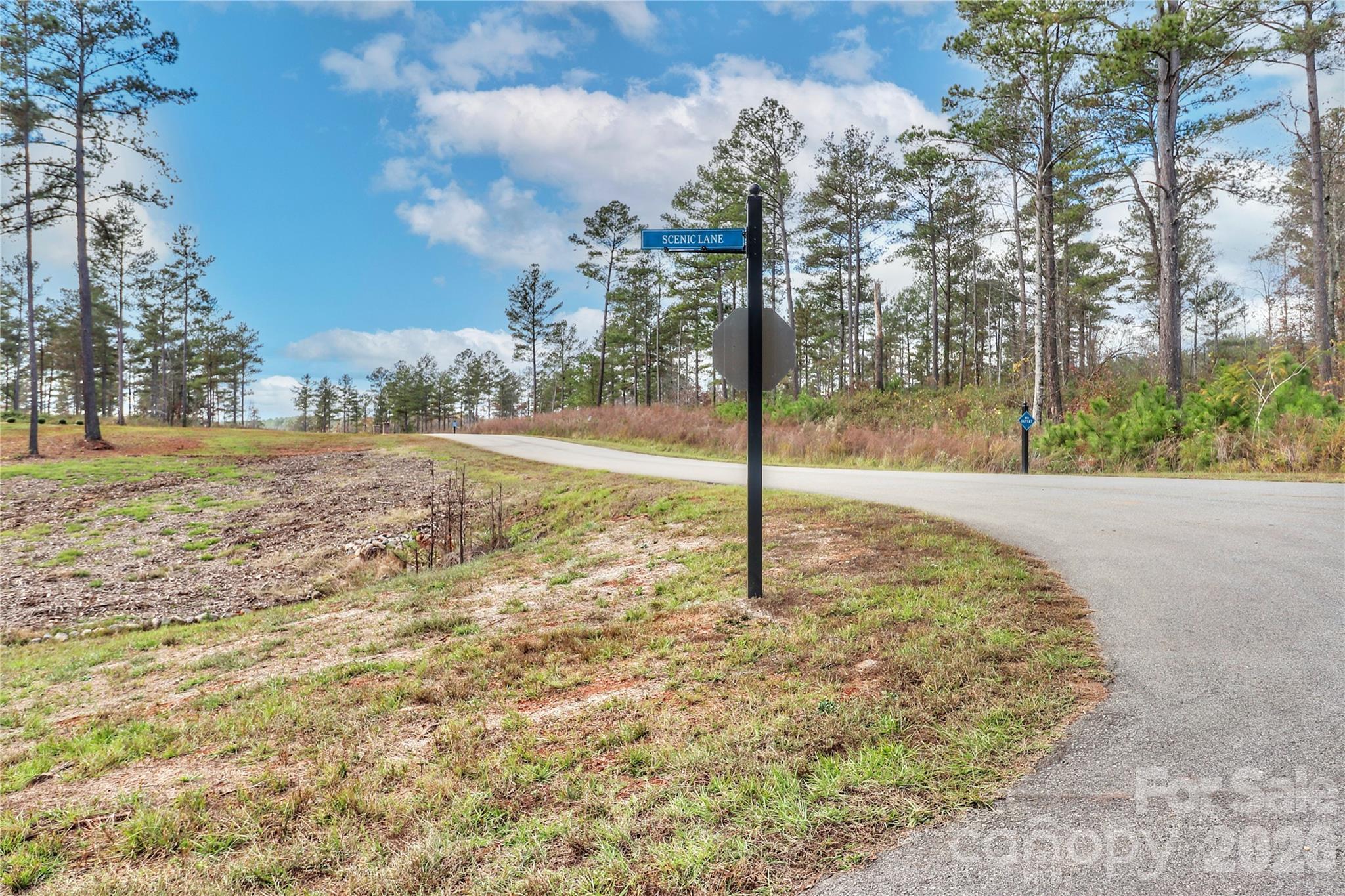 The Waterfront Club - Land