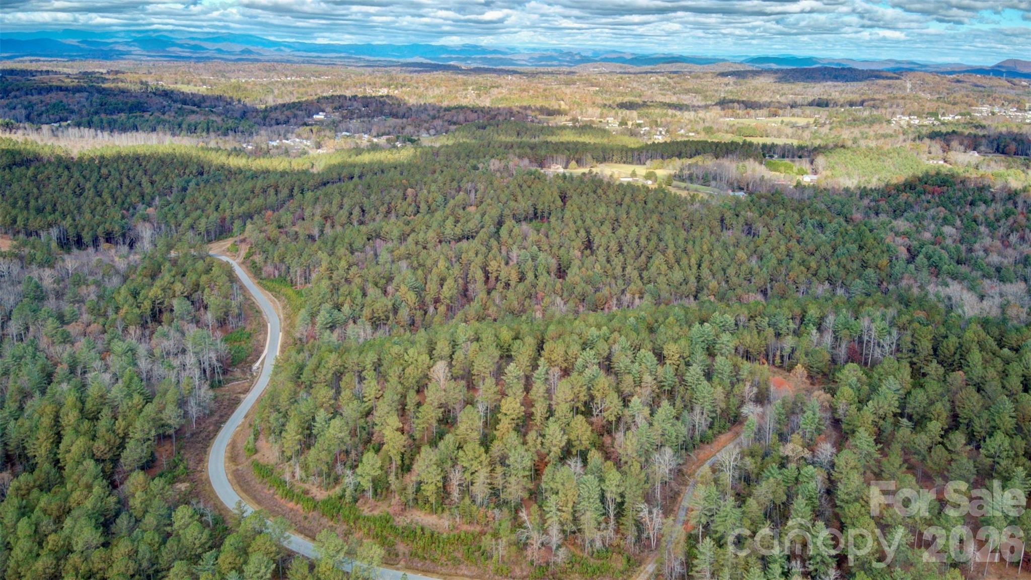 The Waterfront Club - Land