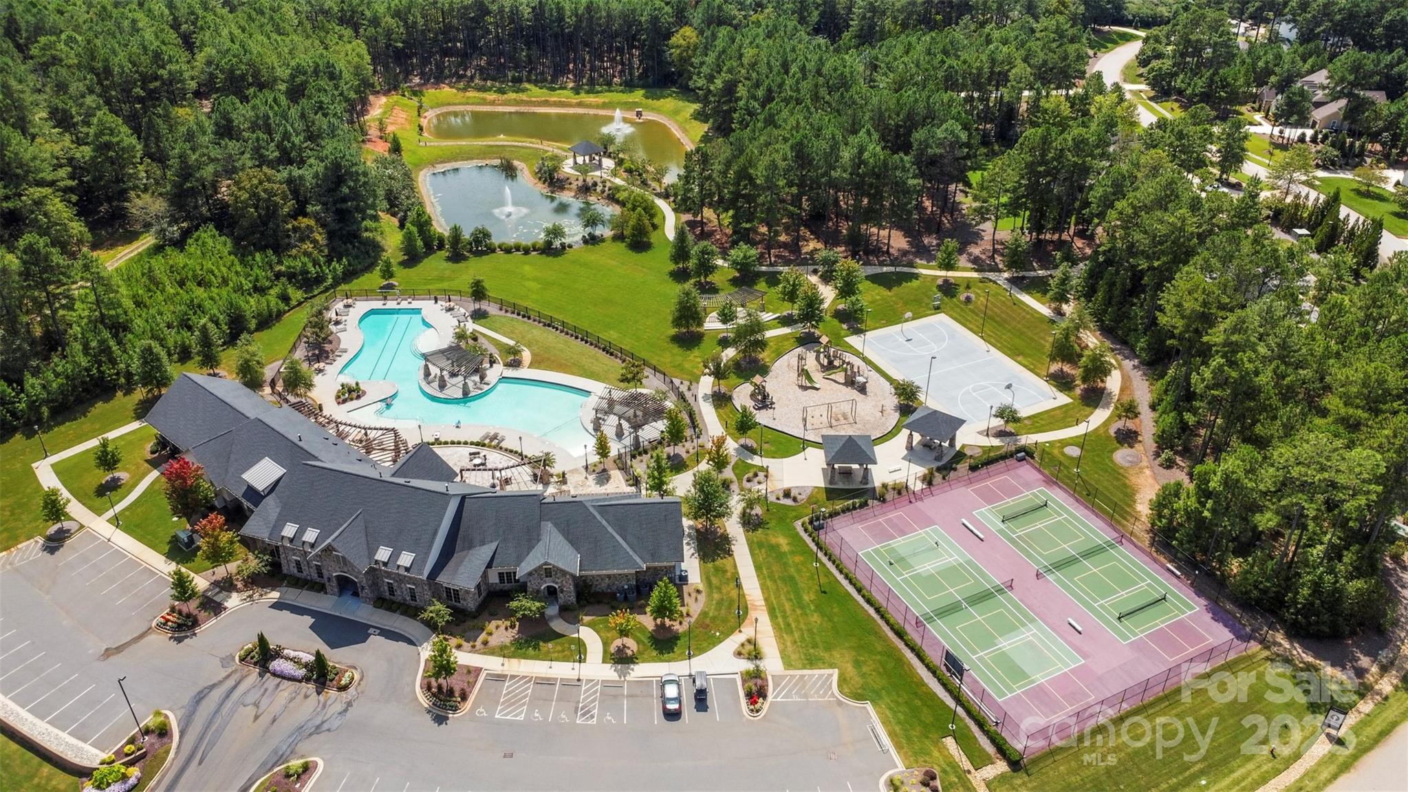 Riverchase Estates - Residential