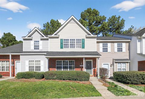Photo of 1823 Birch Heights Court, Charlotte, NC 28213 (MLS # 4338403)