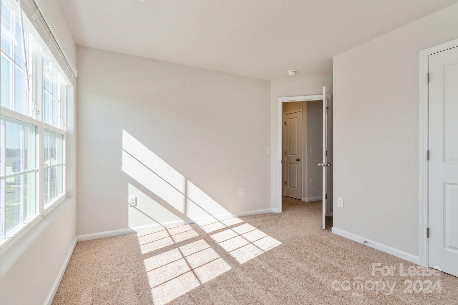 McKee Creek Village - Residential Lease