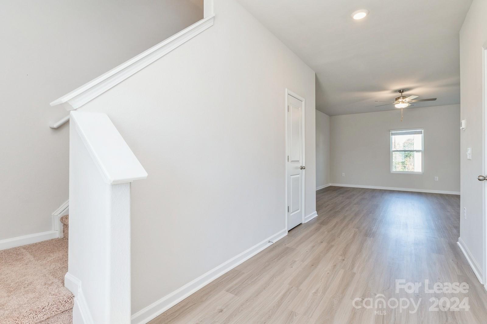 McKee Creek Village - Residential Lease