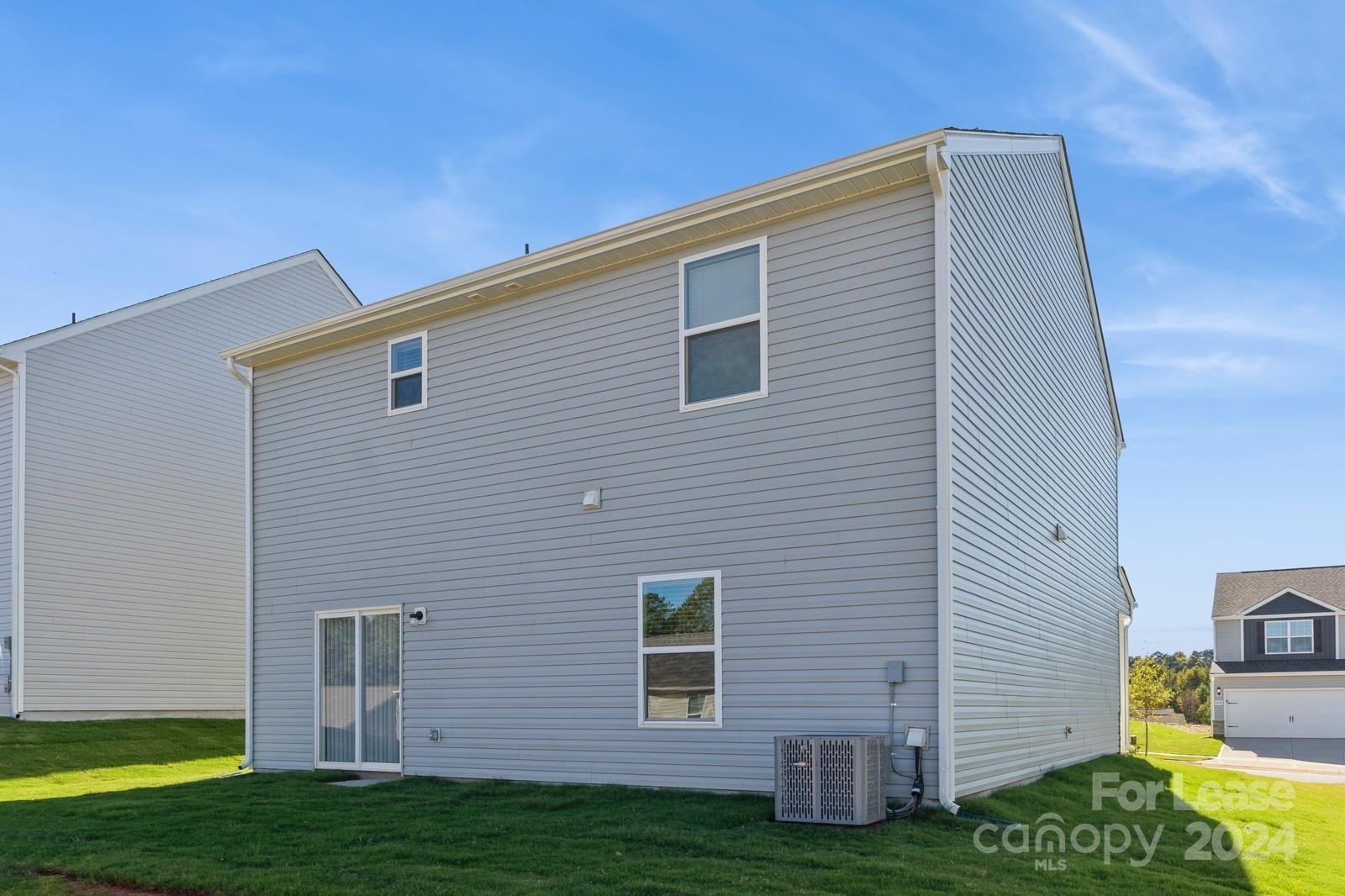 McKee Creek Village - Residential Lease