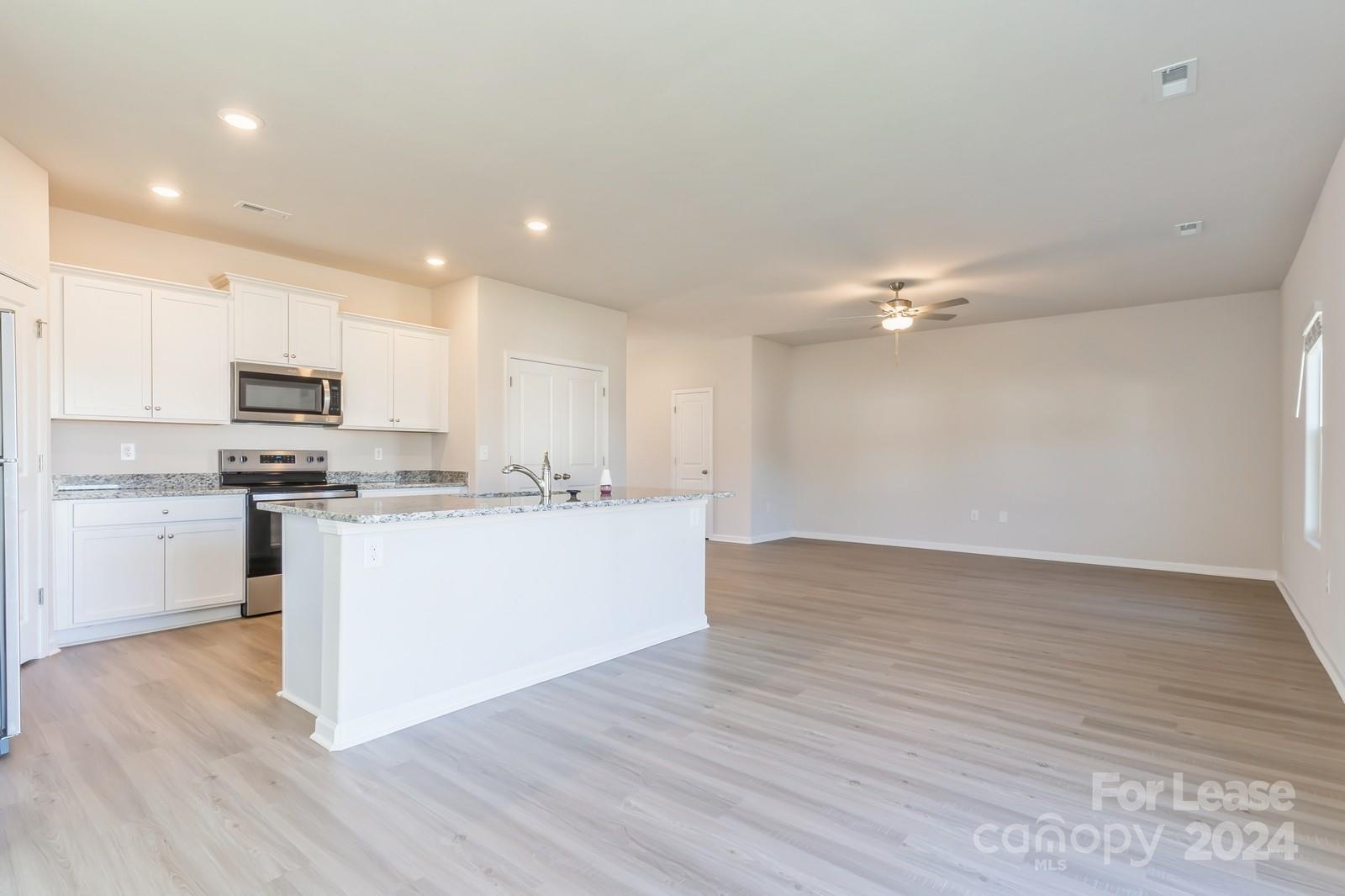 McKee Creek Village - Residential Lease