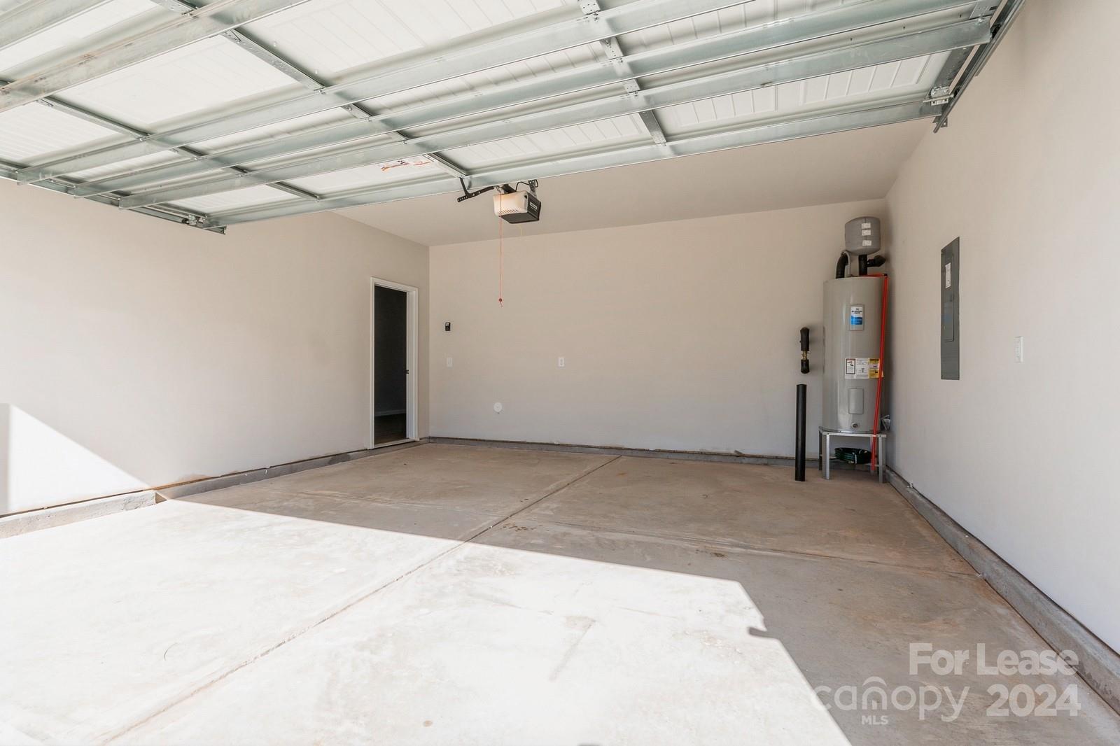 McKee Creek Village - Residential Lease