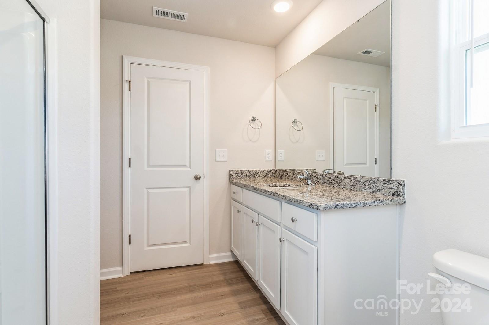 McKee Creek Village - Residential Lease