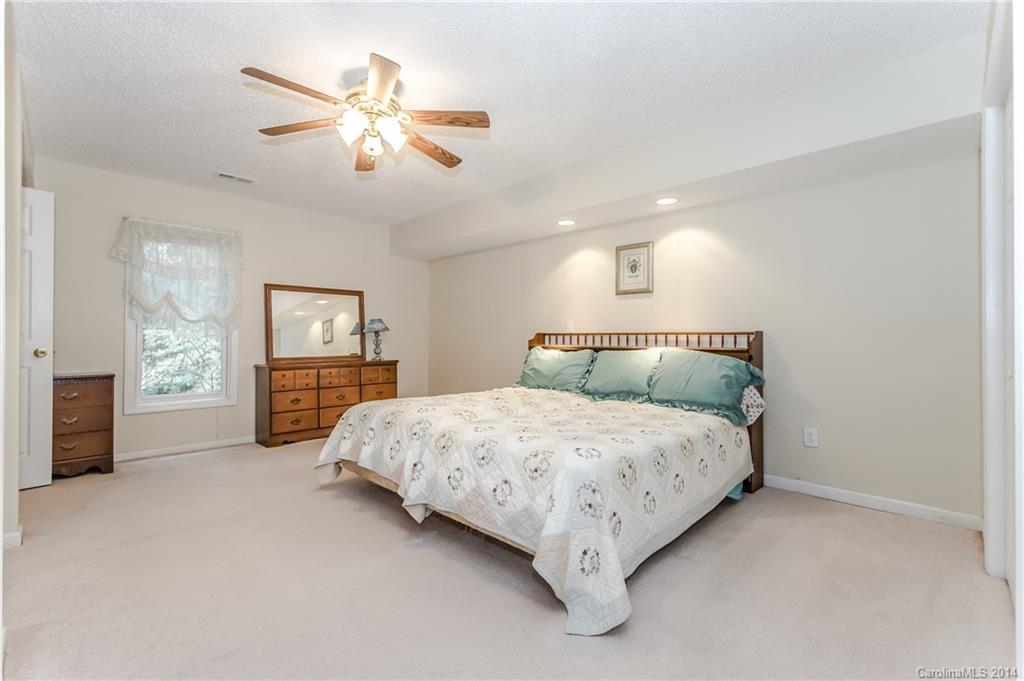 Tega Cay - Residential