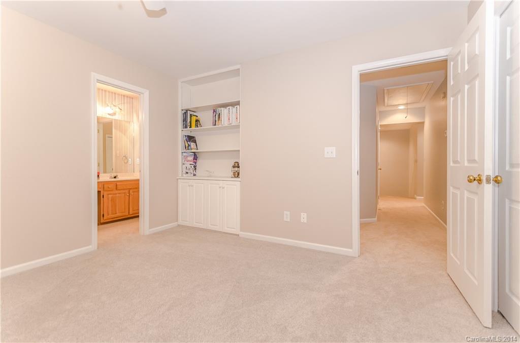 Tega Cay - Residential