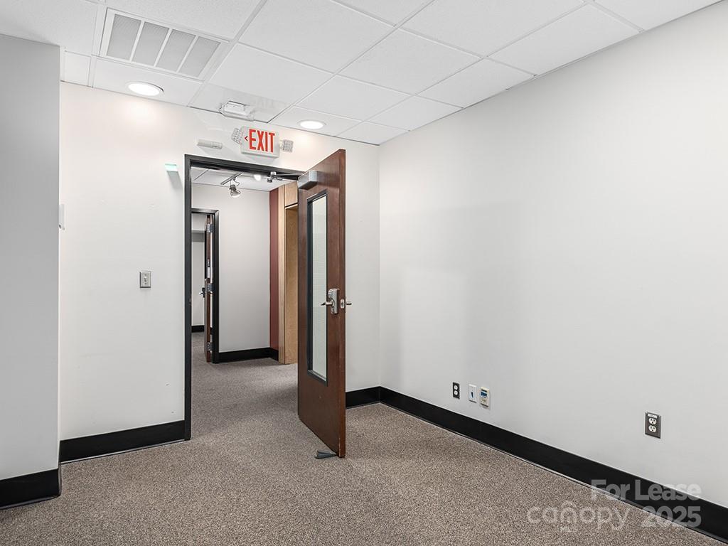 53 S French Broad Avenue 300-400