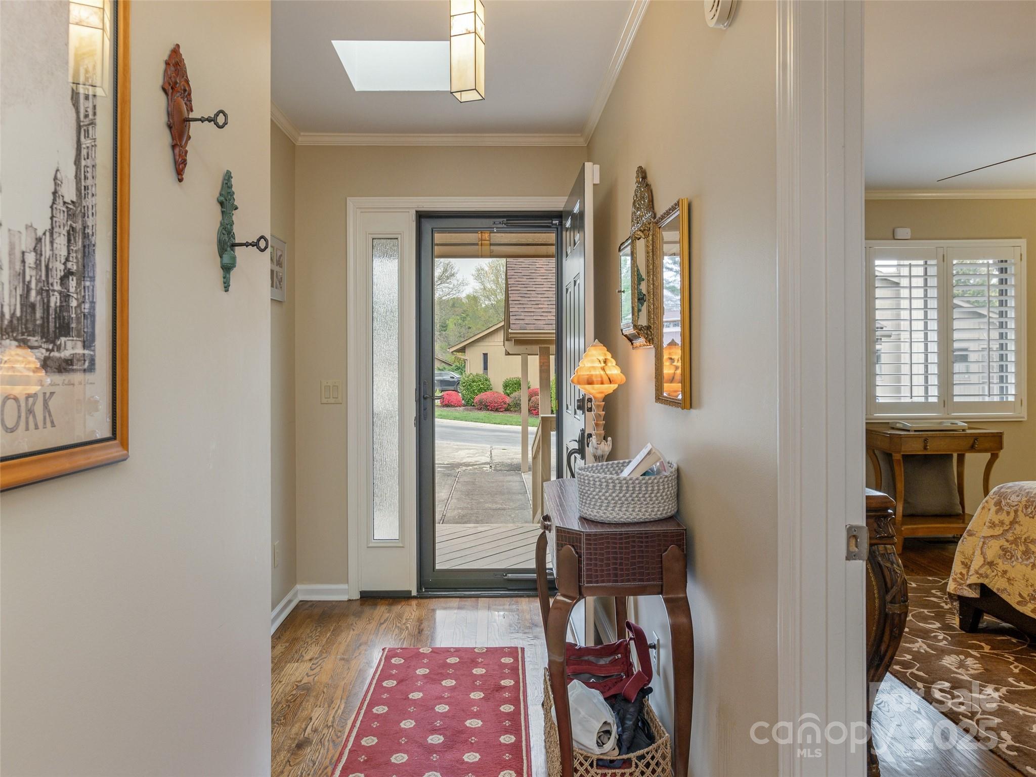 203 Wild Oak Lane