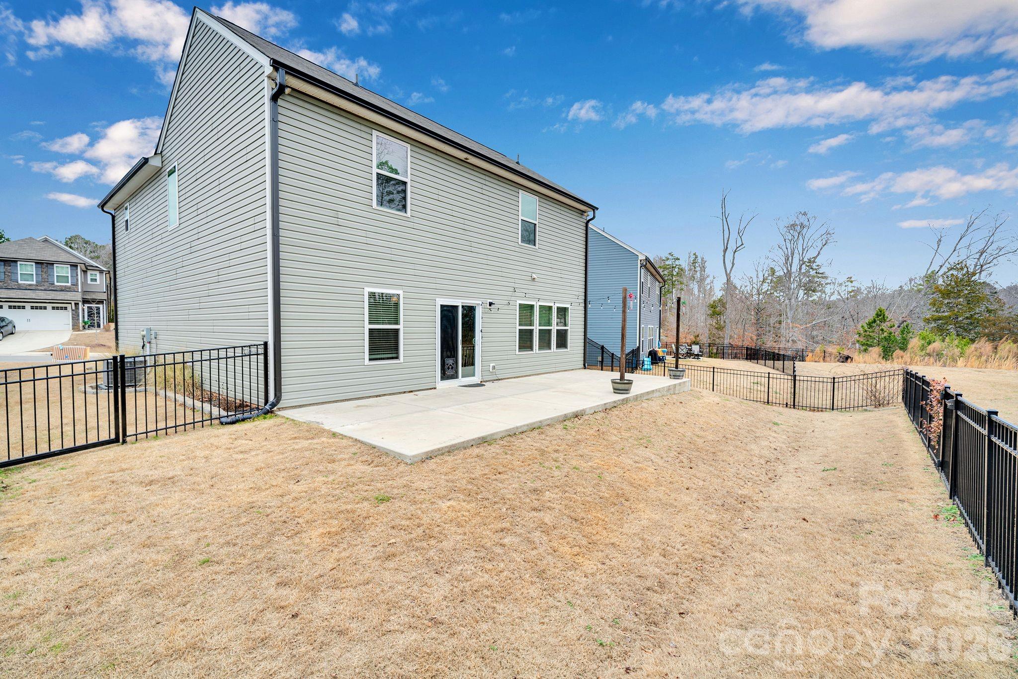 Austen Lakes - Residential