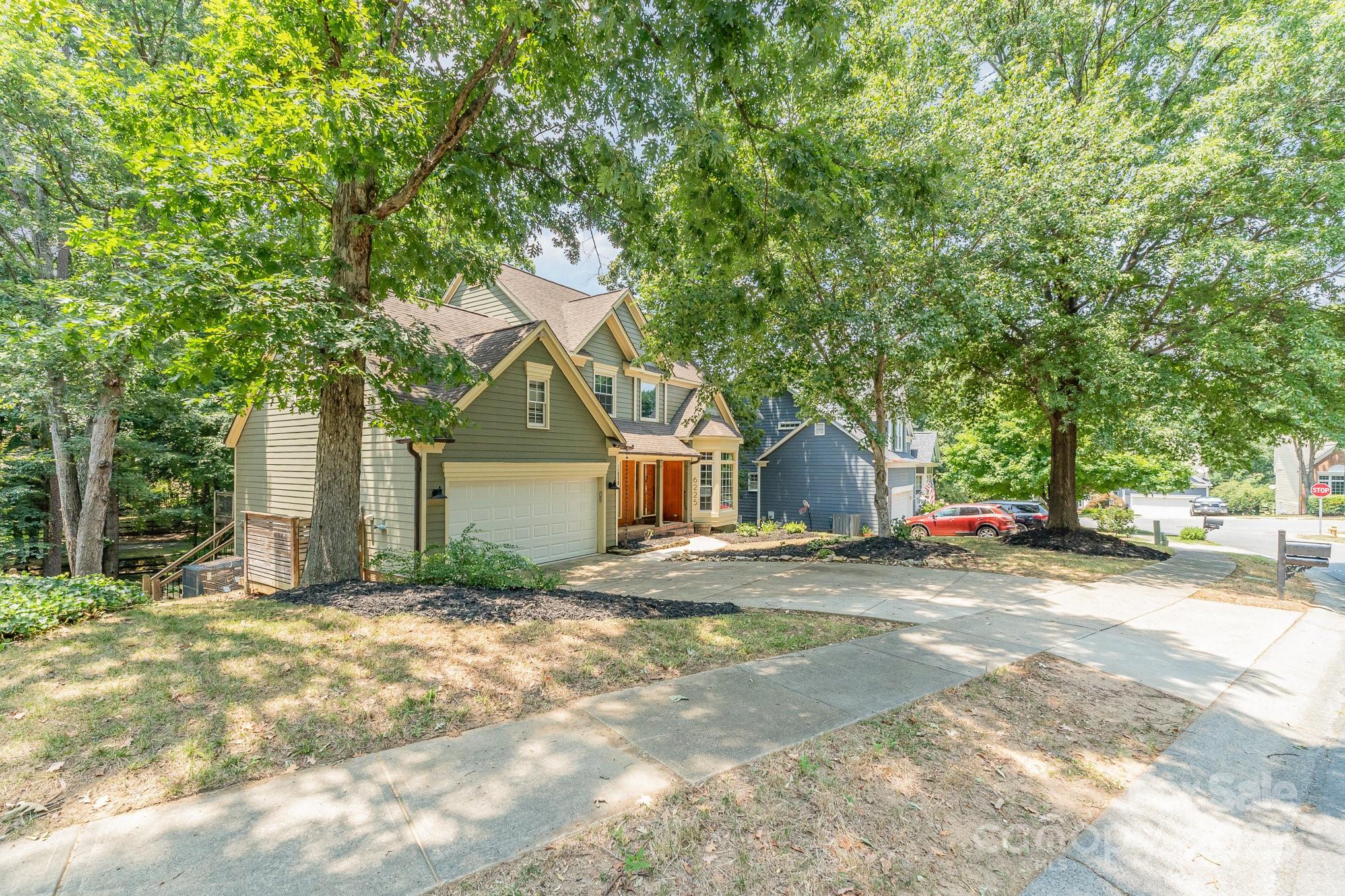 6225 Ash Cove Lane