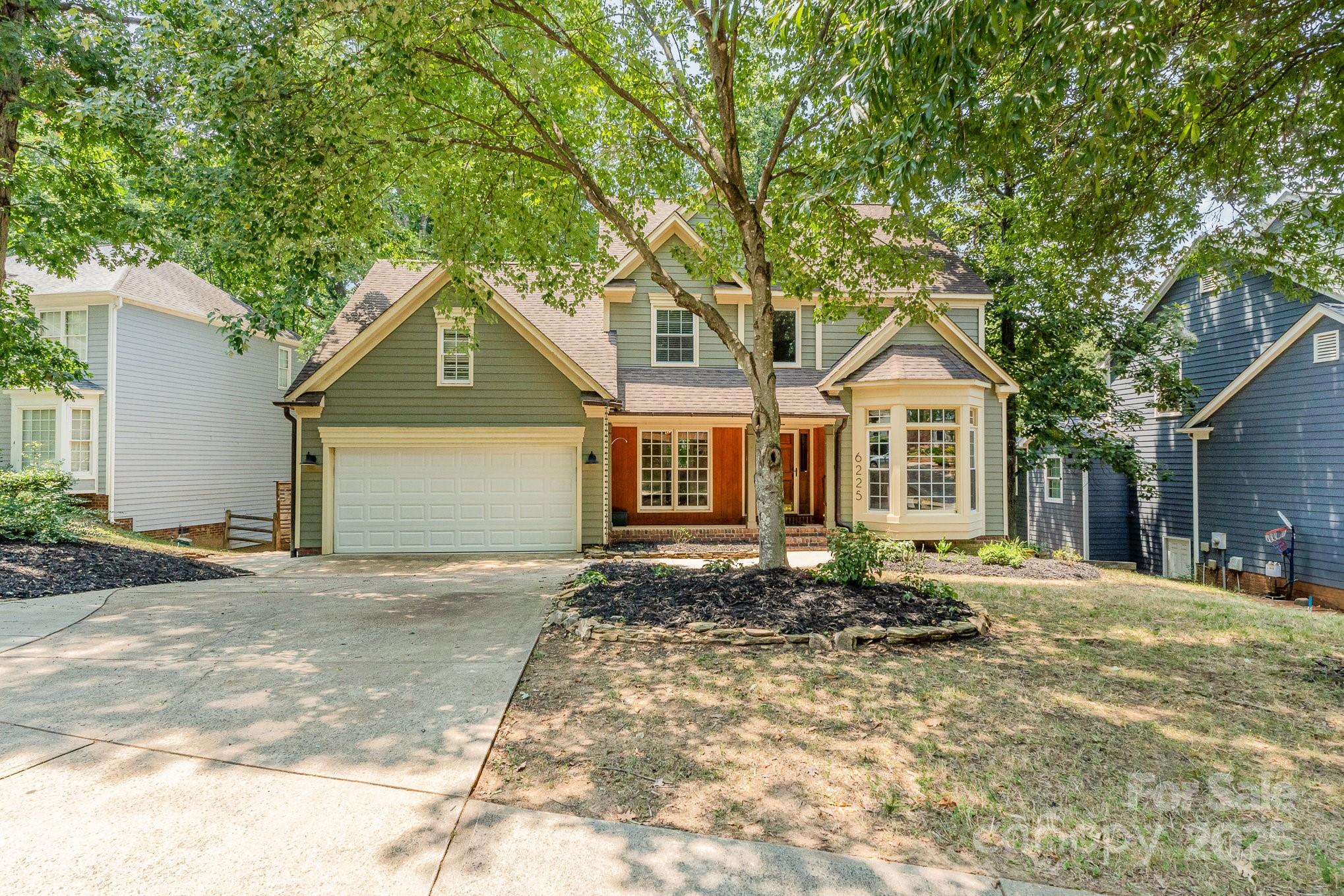 6225 Ash Cove Lane