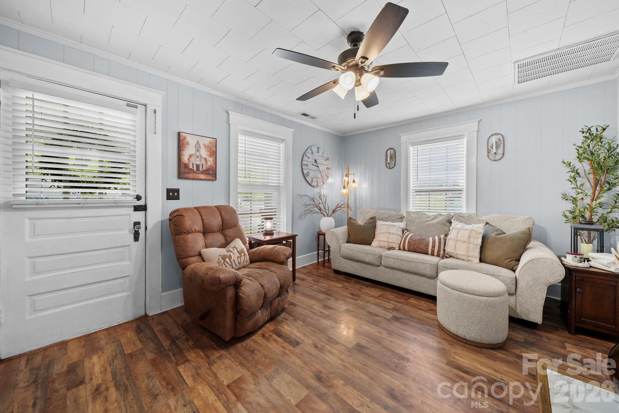 9215 Stokes Ferry Road