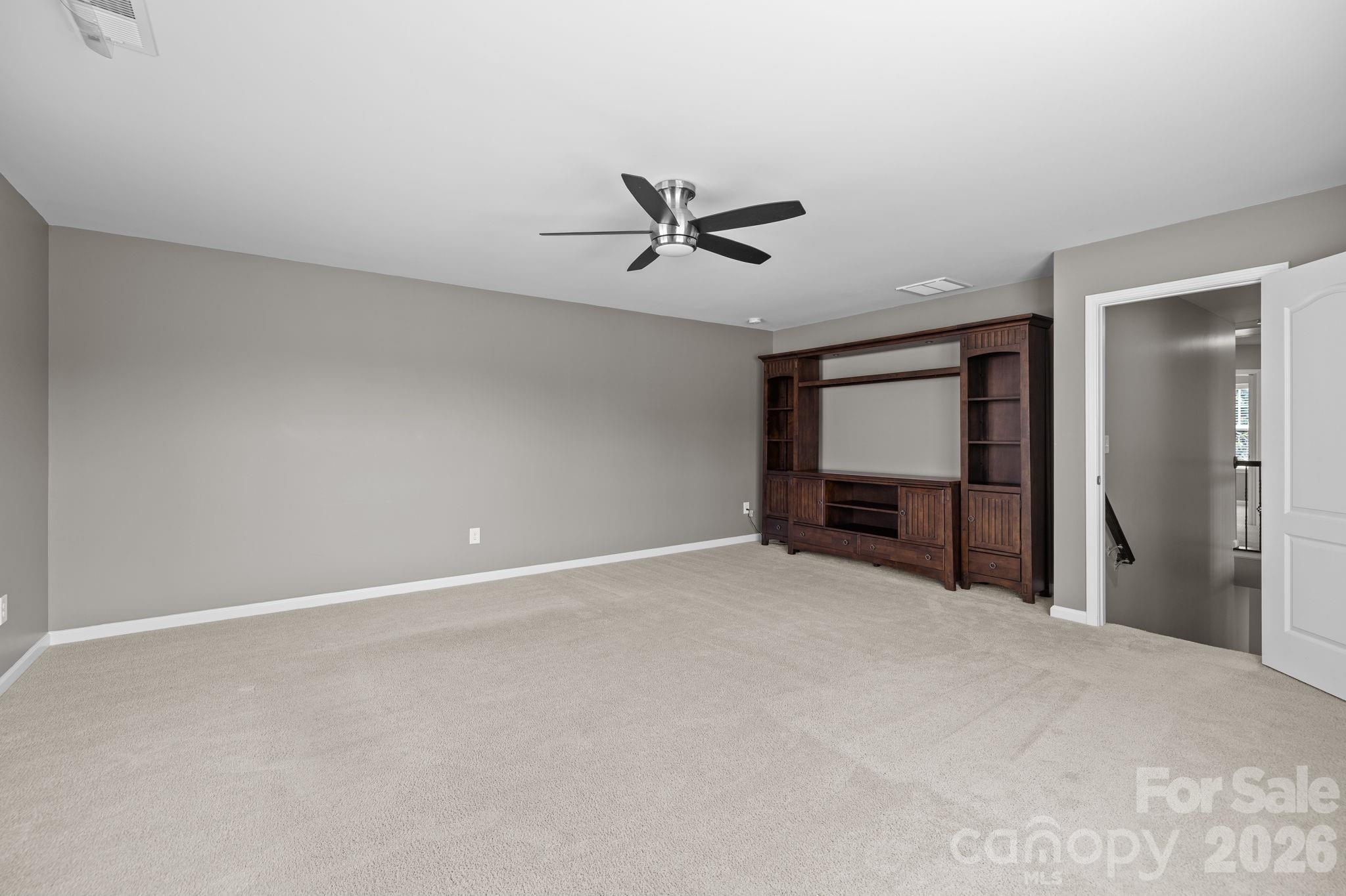 The Retreat At Rayfield - Residential