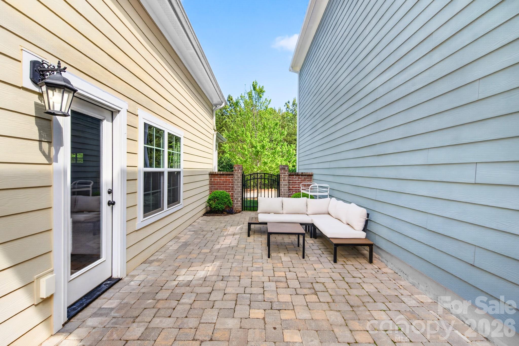 Westport Lakeside - Residential