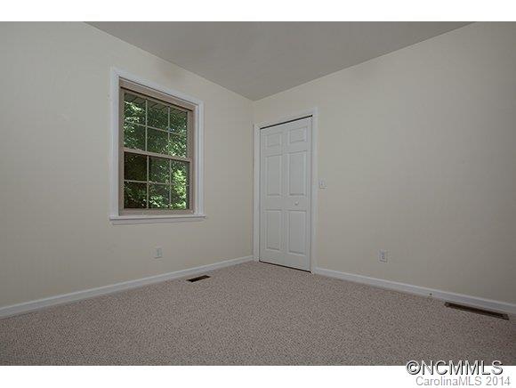 Connestee Falls - Residential