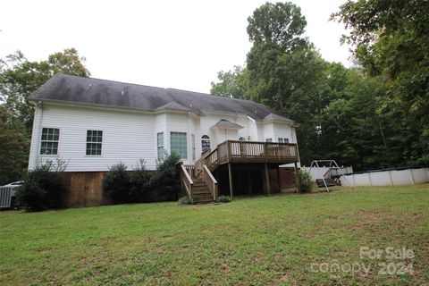 A home in Clover