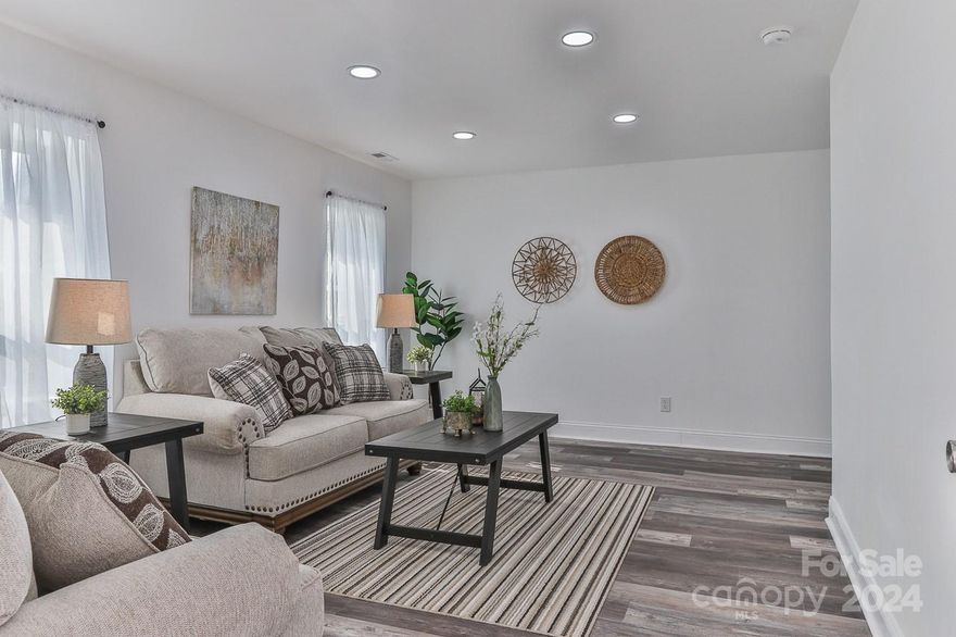 Back on the market due to no fault of the seller!! A beautifully renovated 4 bedroom, 2 bath home! Metal roof, new whirlpool stainless steel appliances, luxury vinyl plank flooring, new granite countertop vanities in bathrooms, new quartz countertops in the kitchen, new cabinets, too much to list!! A must see!!! 

This property has a shared driveway and two parcels: 2850011326 (.10acre ), 285001146 (1.02 acre)


***There is a small step in the kitchen!! WATCH YOUR STEP!!!!***