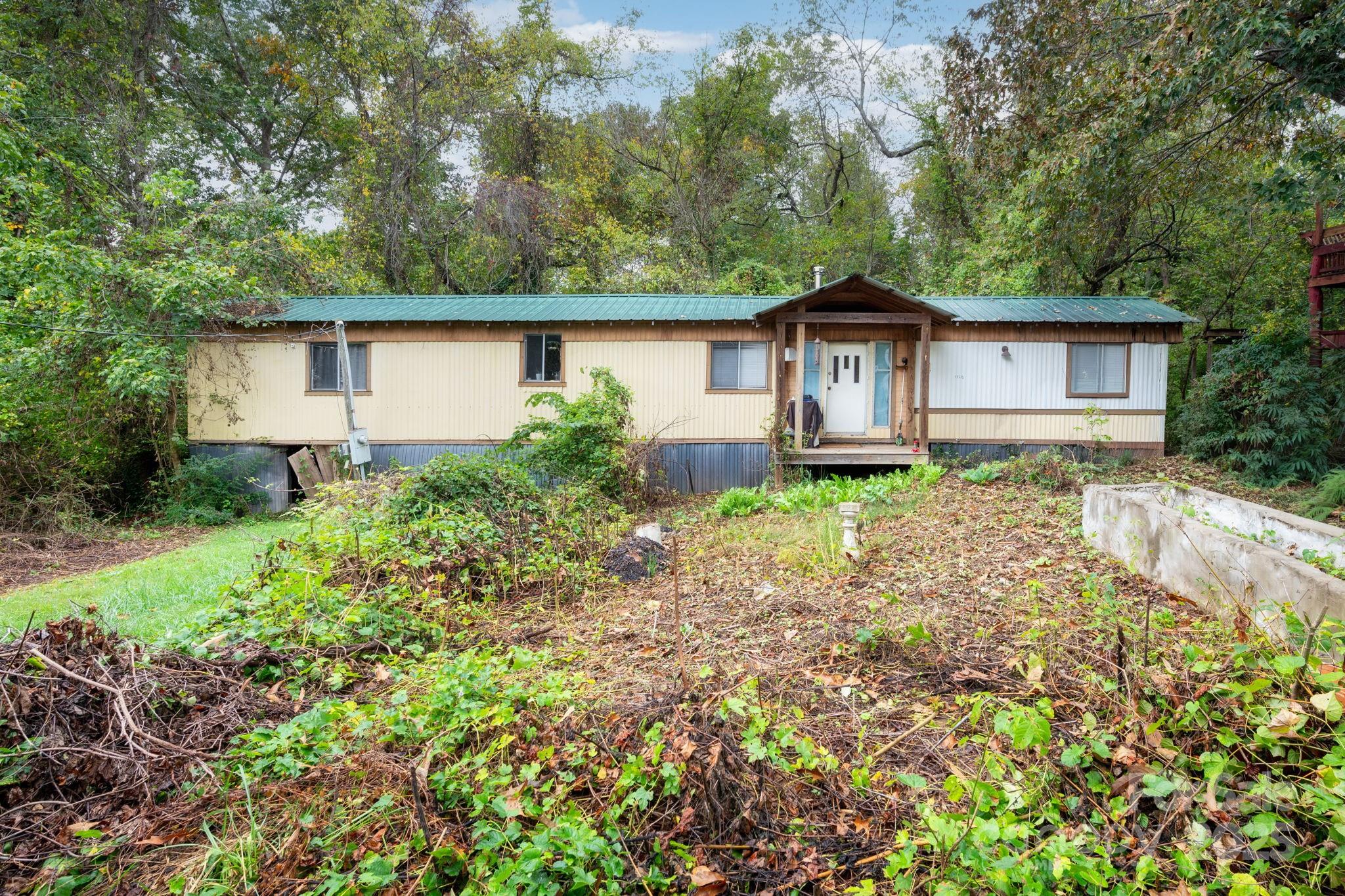 132 Little Knob Road