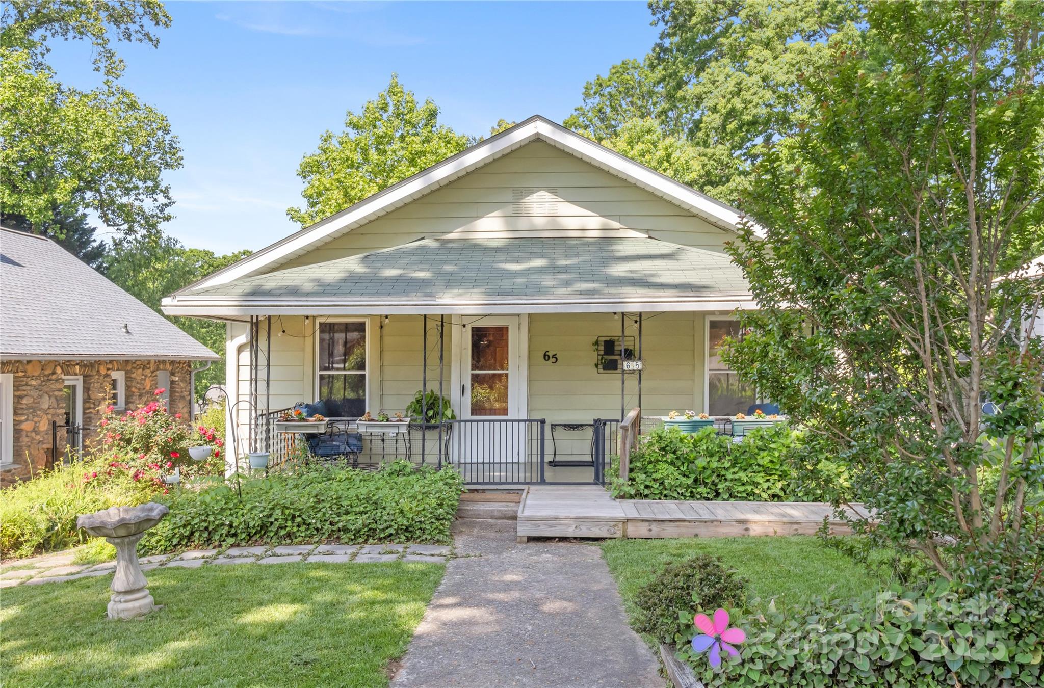 65 Craig Circle