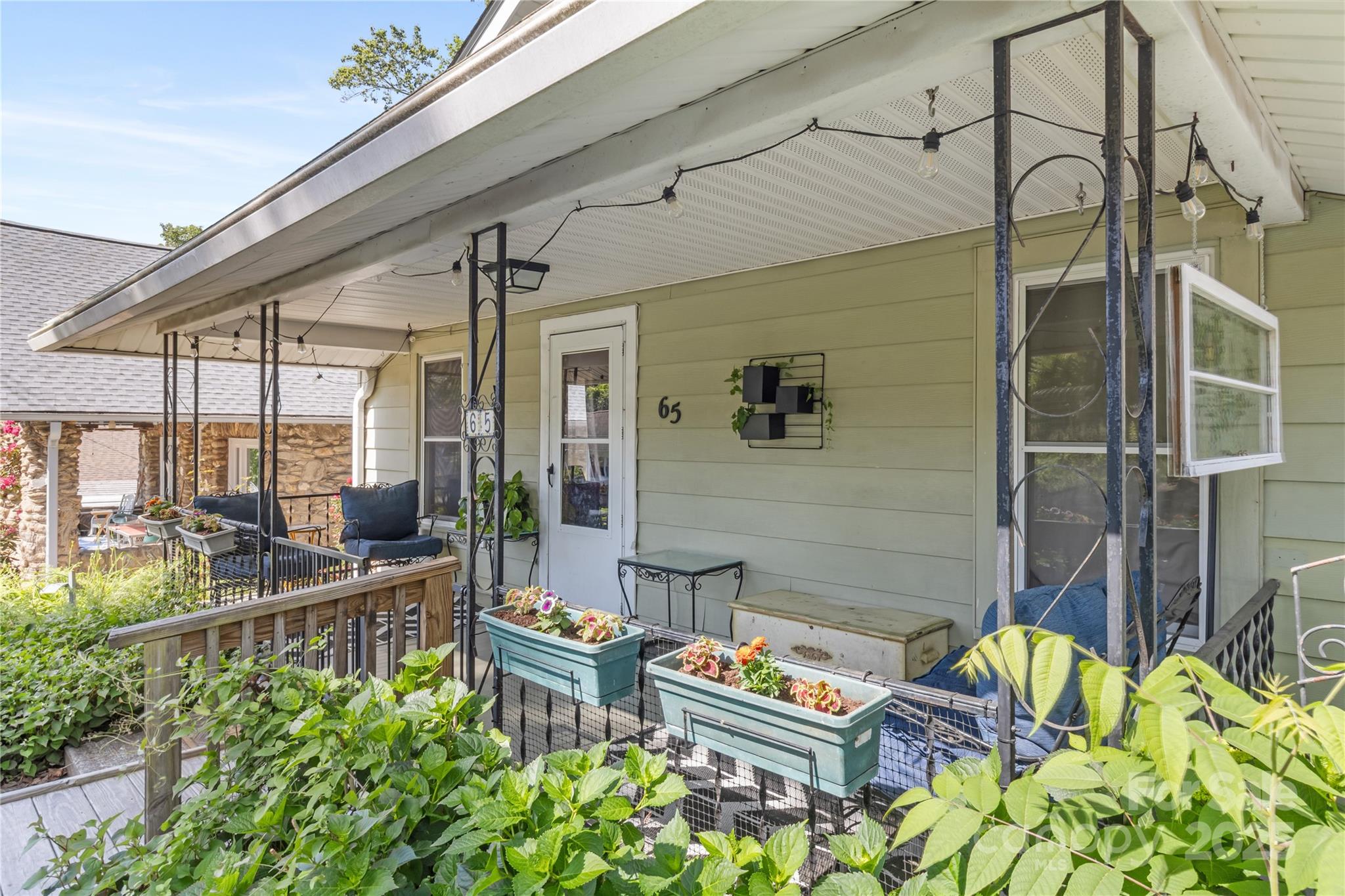 65 Craig Circle