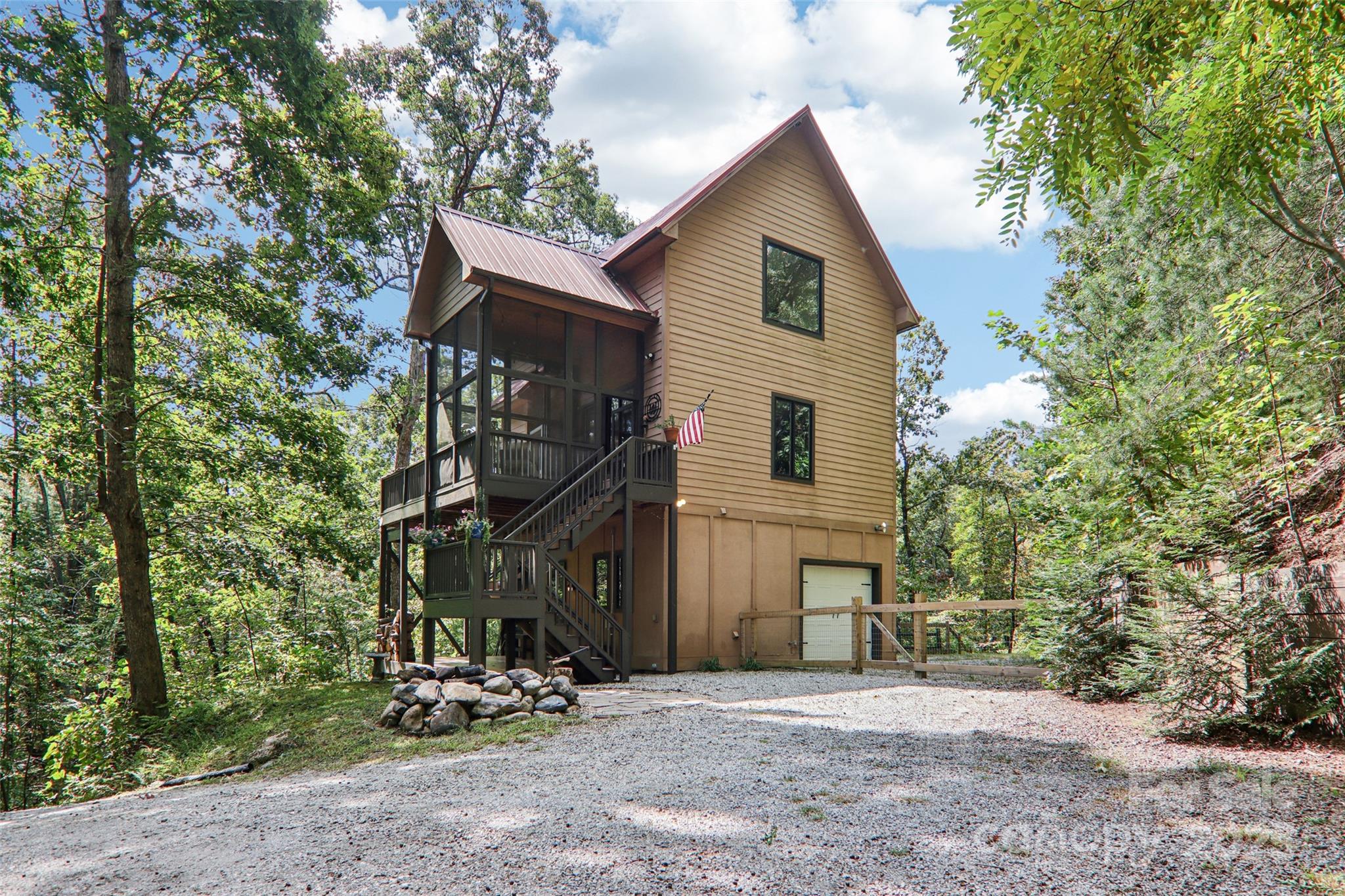 184 Deep Woods Lane