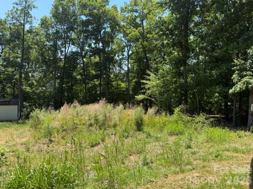 Great new buildable lot in Badin Lake Area on Dixie Shores area of lake.