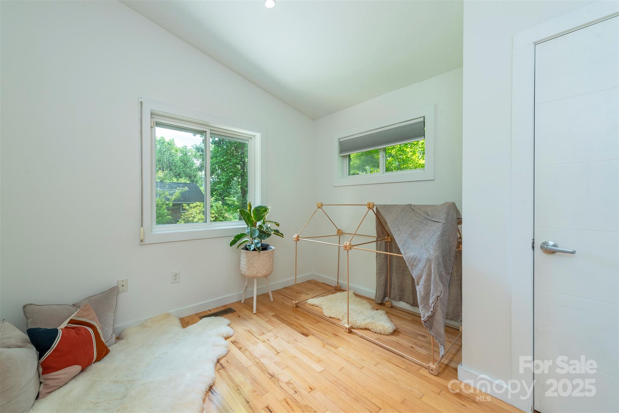 17 Digges Road