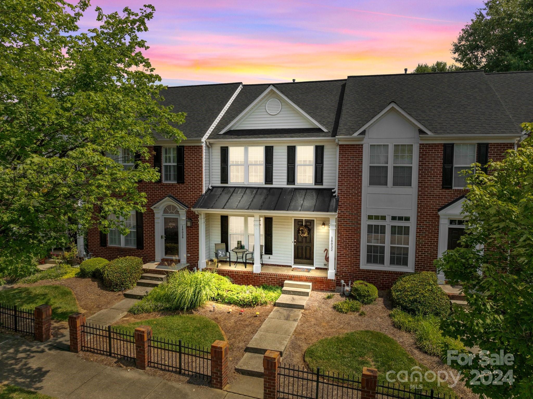 Oakhurst - Residential