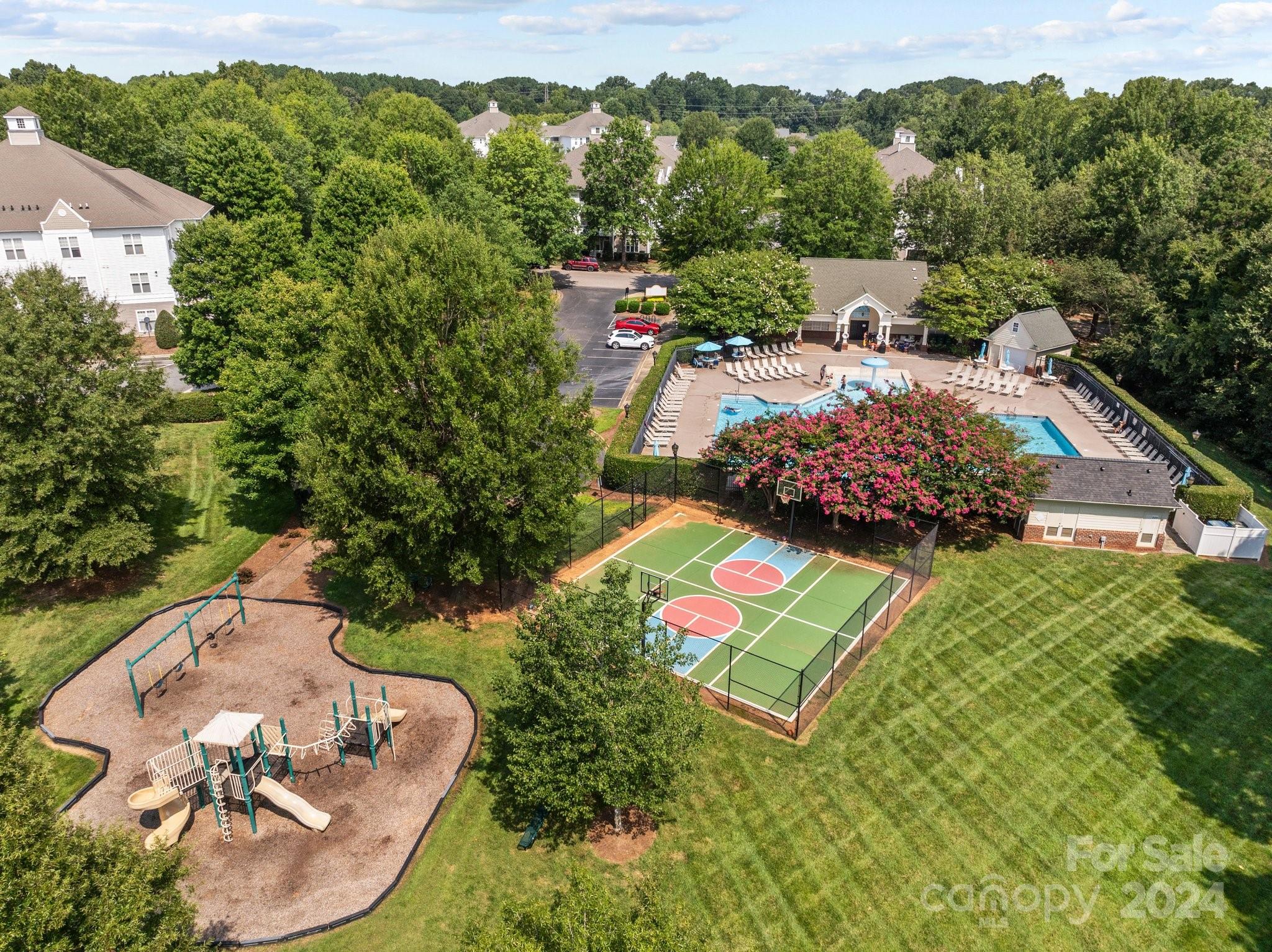 Oakhurst - Residential