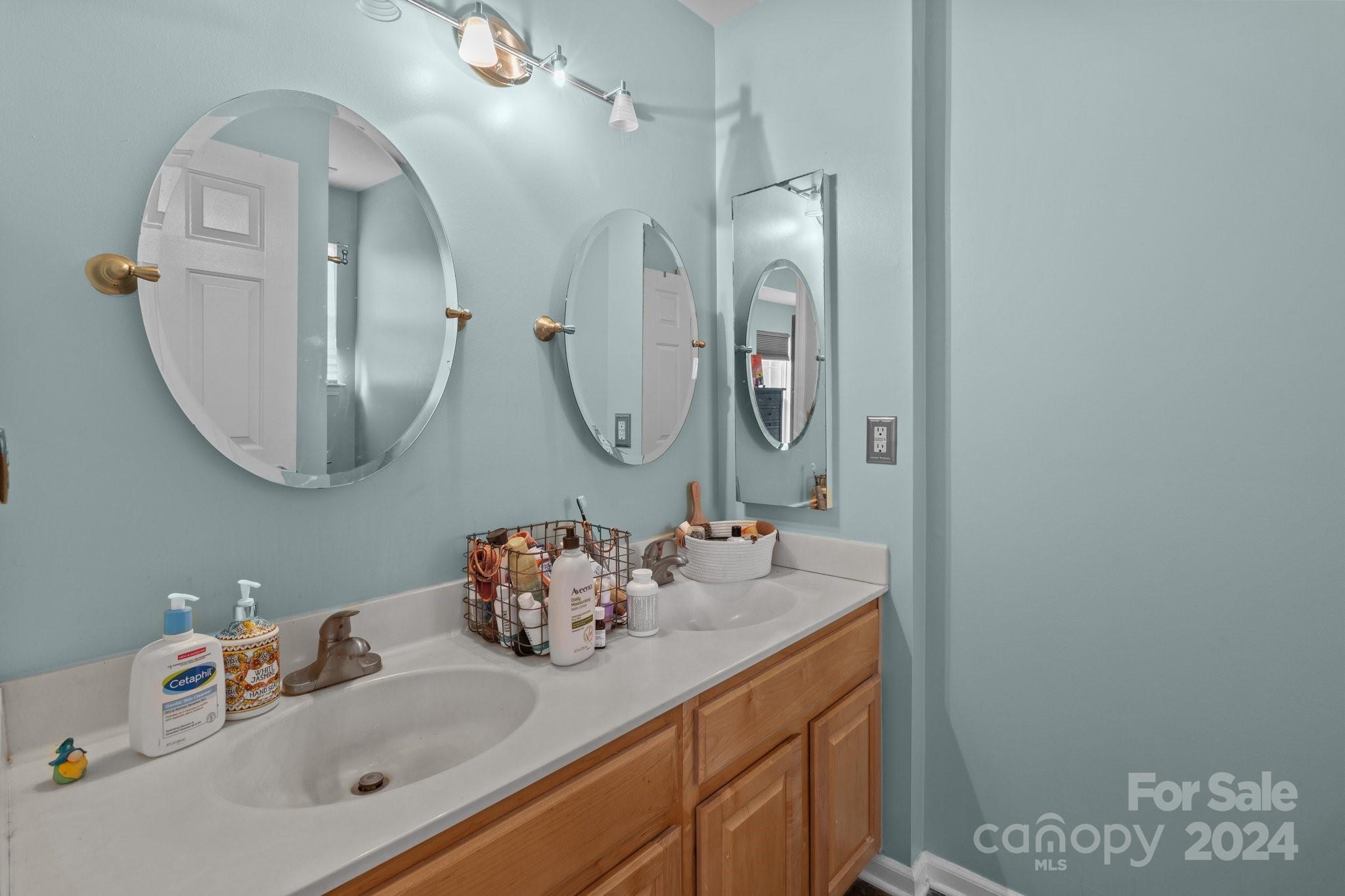 Oakhurst - Residential