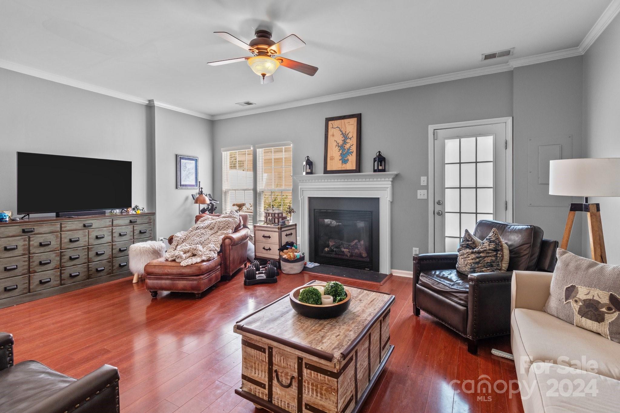 Oakhurst - Residential