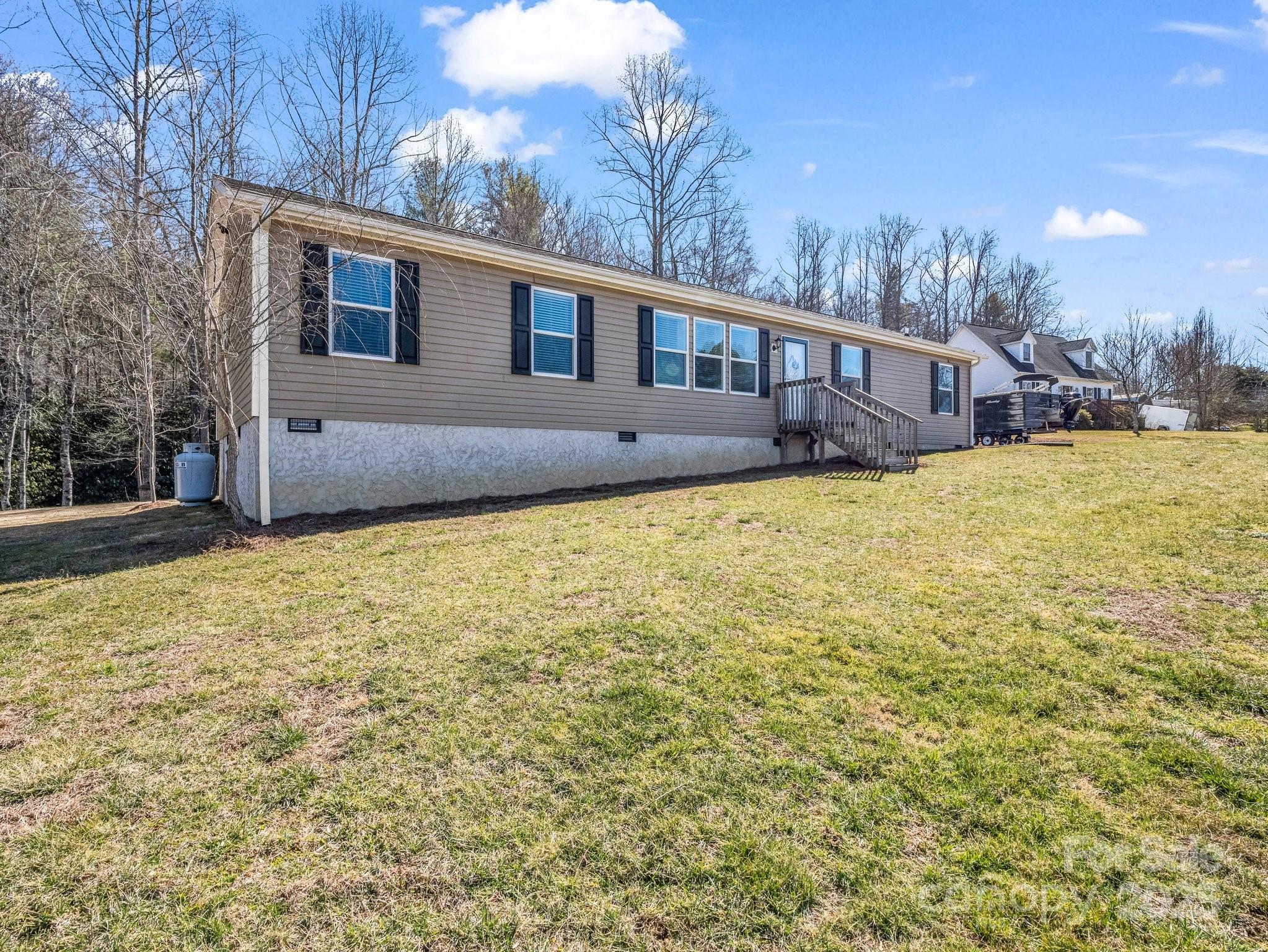 981 Gilliam Mountain Road