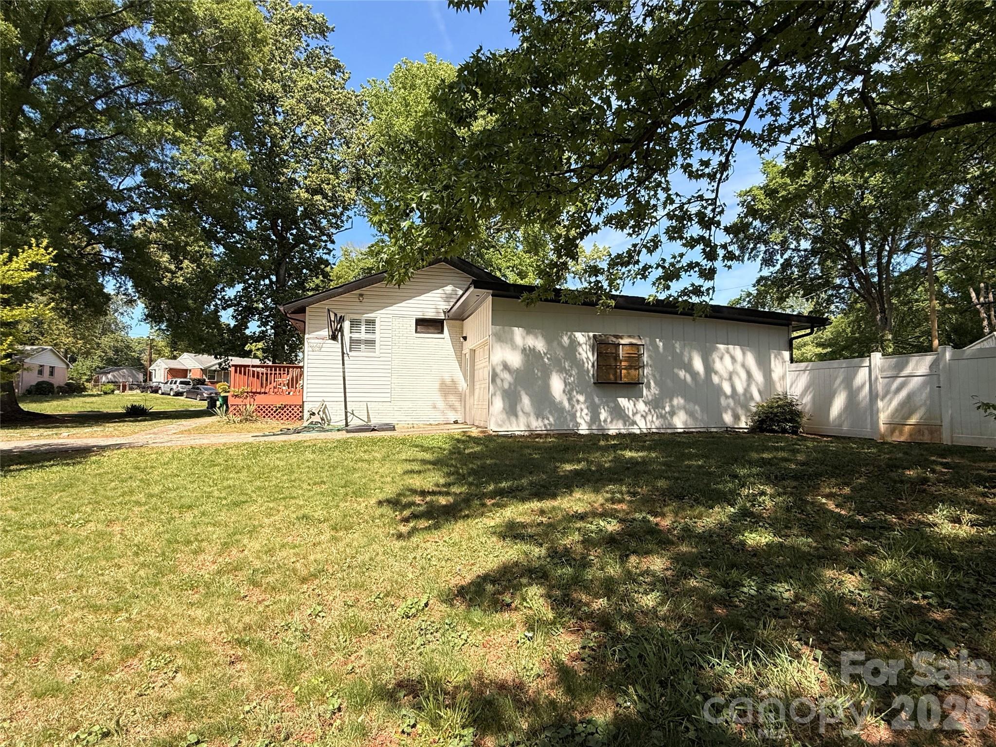 Yorkmont Park - Residential