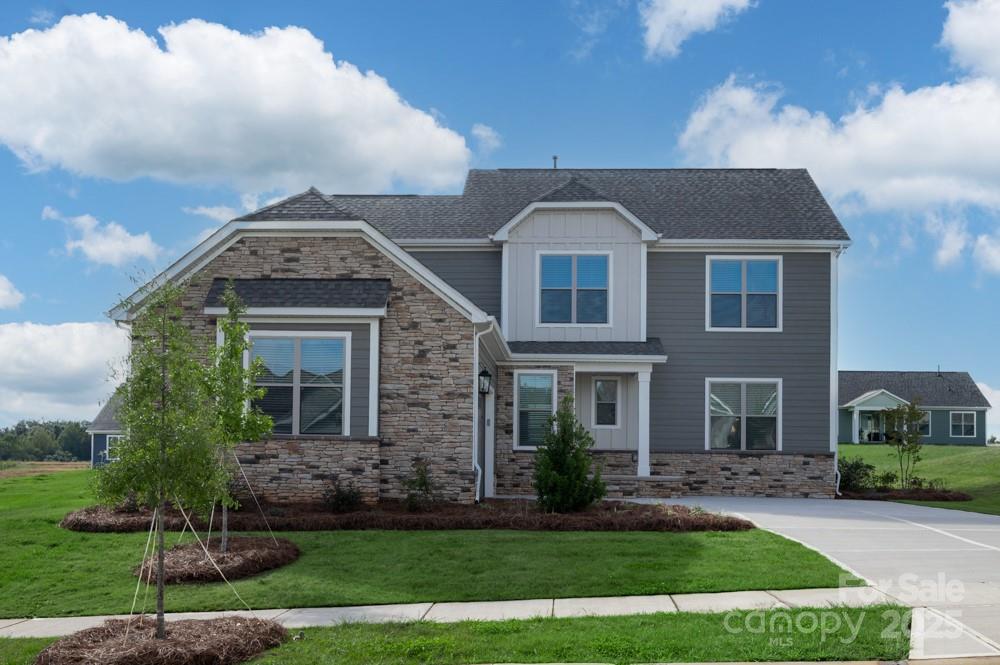 2084 Fordhill Street