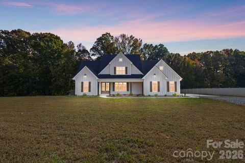 Photo of 4105 Parkwood School Road, Monroe, NC 28112 (MLS # 4319298)