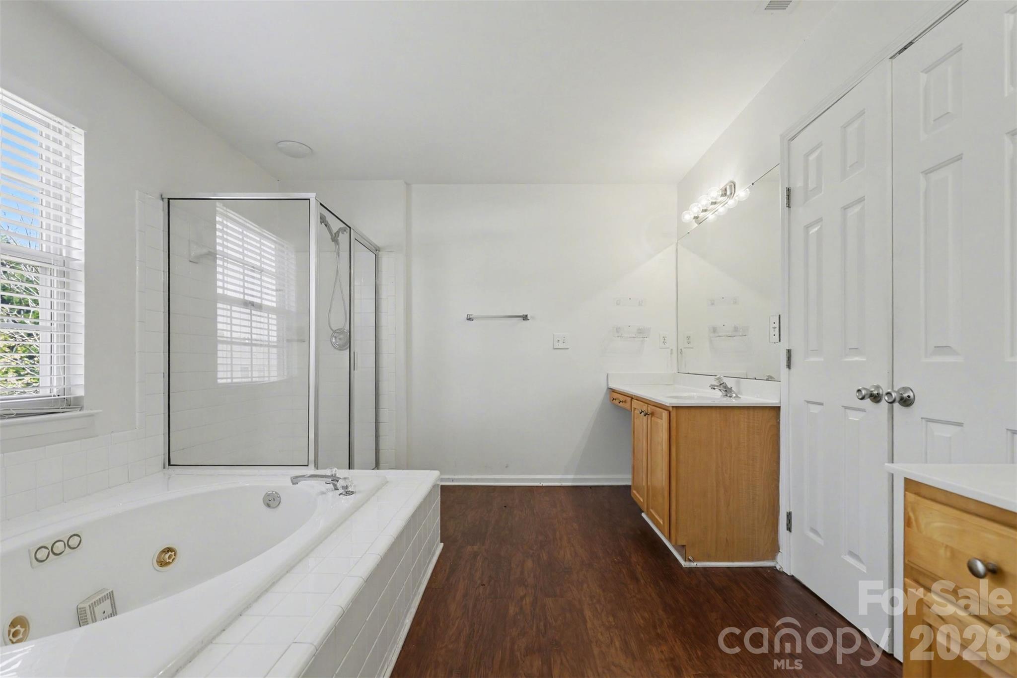 Stoney Creek - Residential