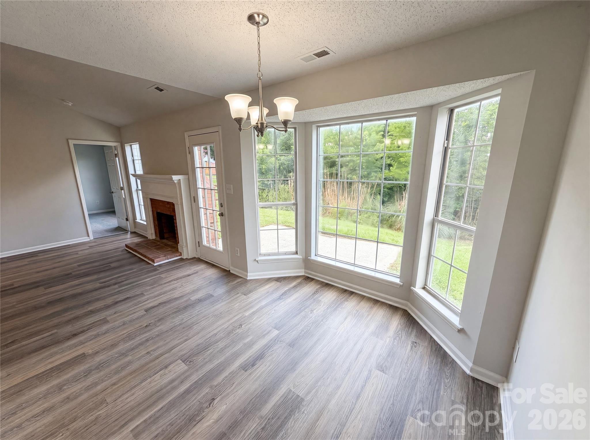 1633 Gordon Walters Drive